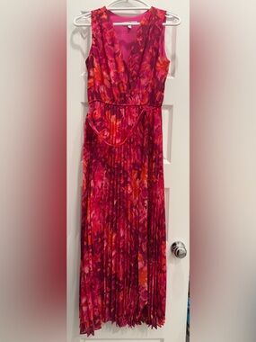 Studio One Pleated Floral Maxi Dress - Pink & Orange